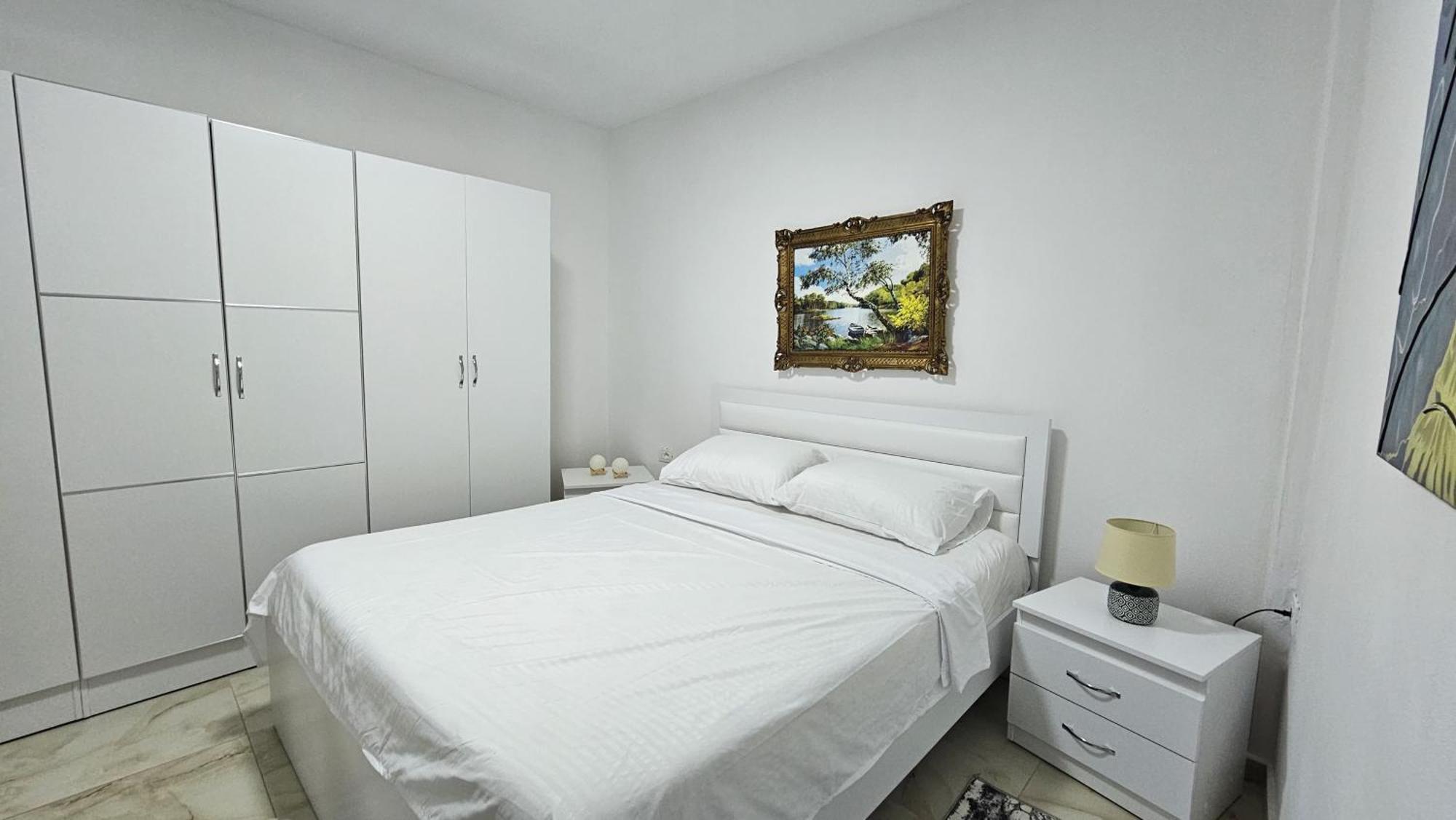 Guesthouse Albi Berat Exterior photo