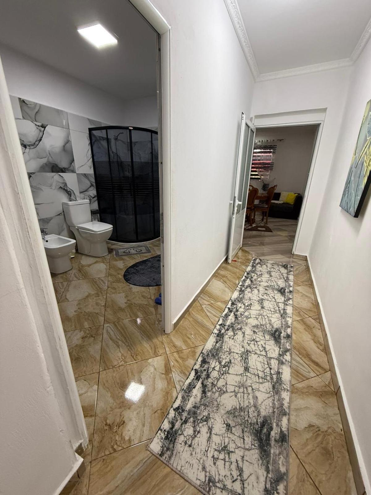 Guesthouse Albi Berat Exterior photo
